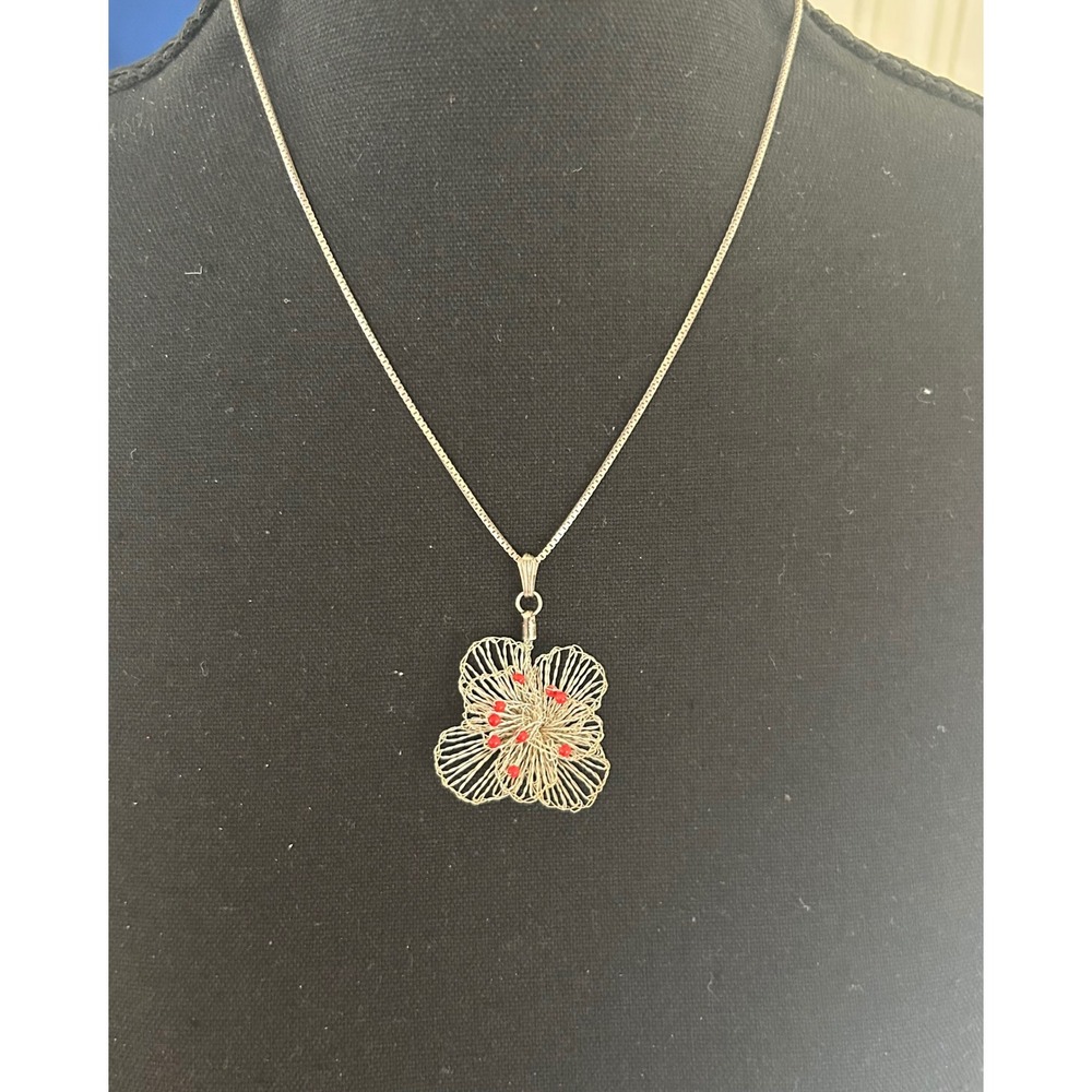 Vintage Silver Tone Wire Filigree Flower Pendant Necklace Red Bead Accents 19 in